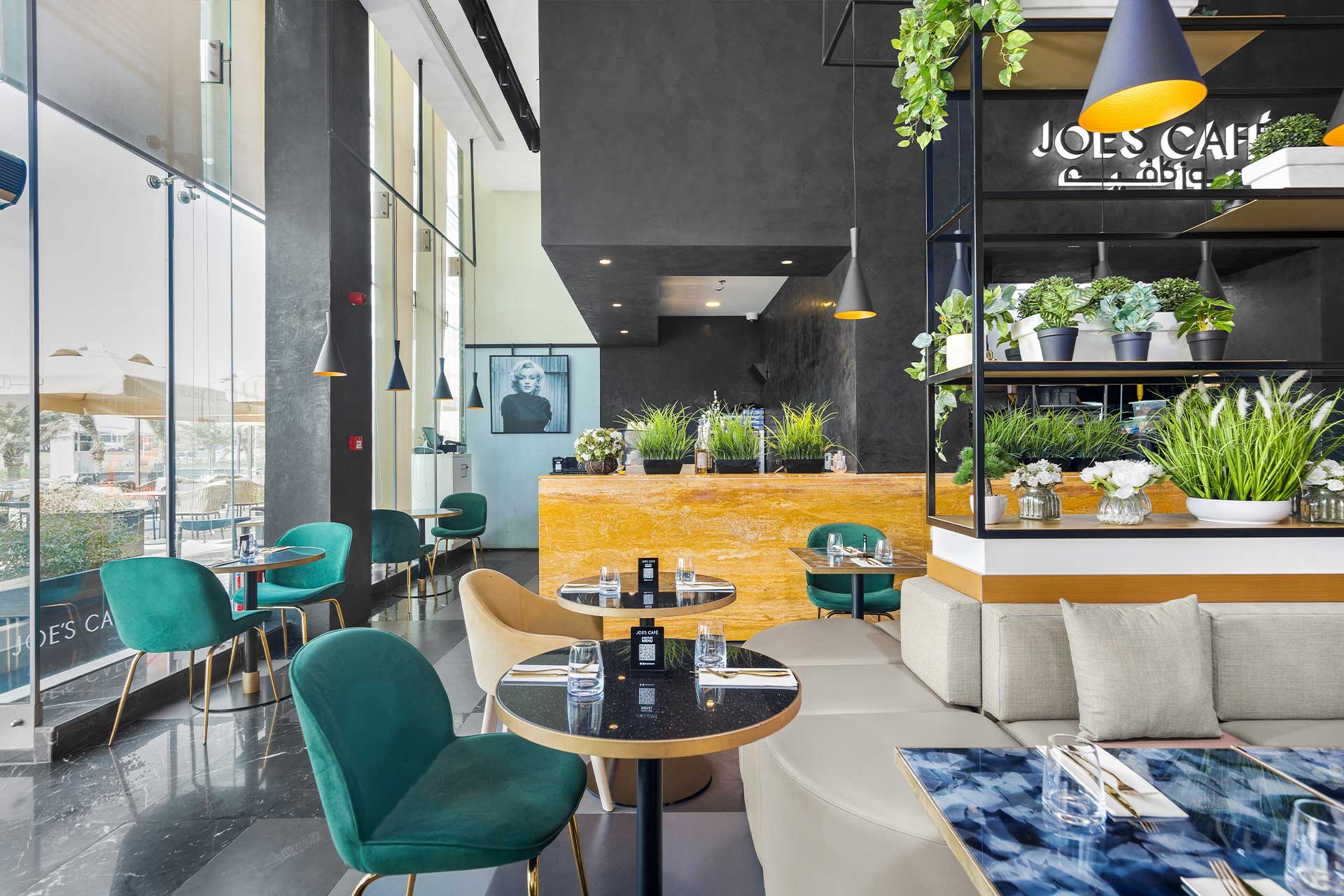 Interior of Joe's Café Qatar - Image 3